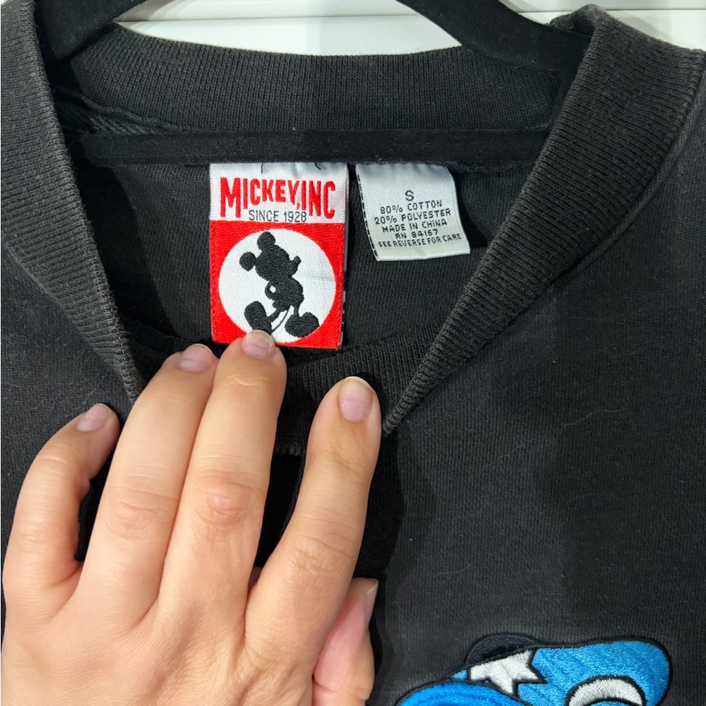 Vintage 90s Disney World 25th Anniversary Black Sweater - Picture 3 of 7
